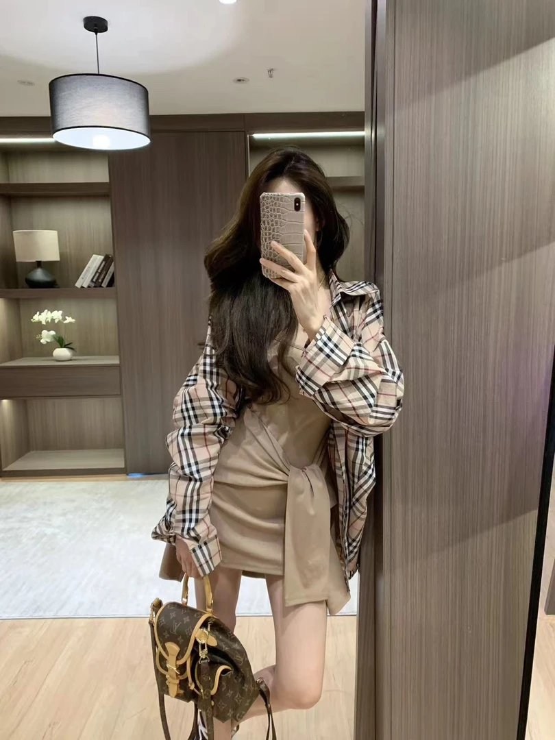 辣妹纯欲风穿搭套装格纹长袖衬衫女早秋吊带连衣裙包臀短裙两件套