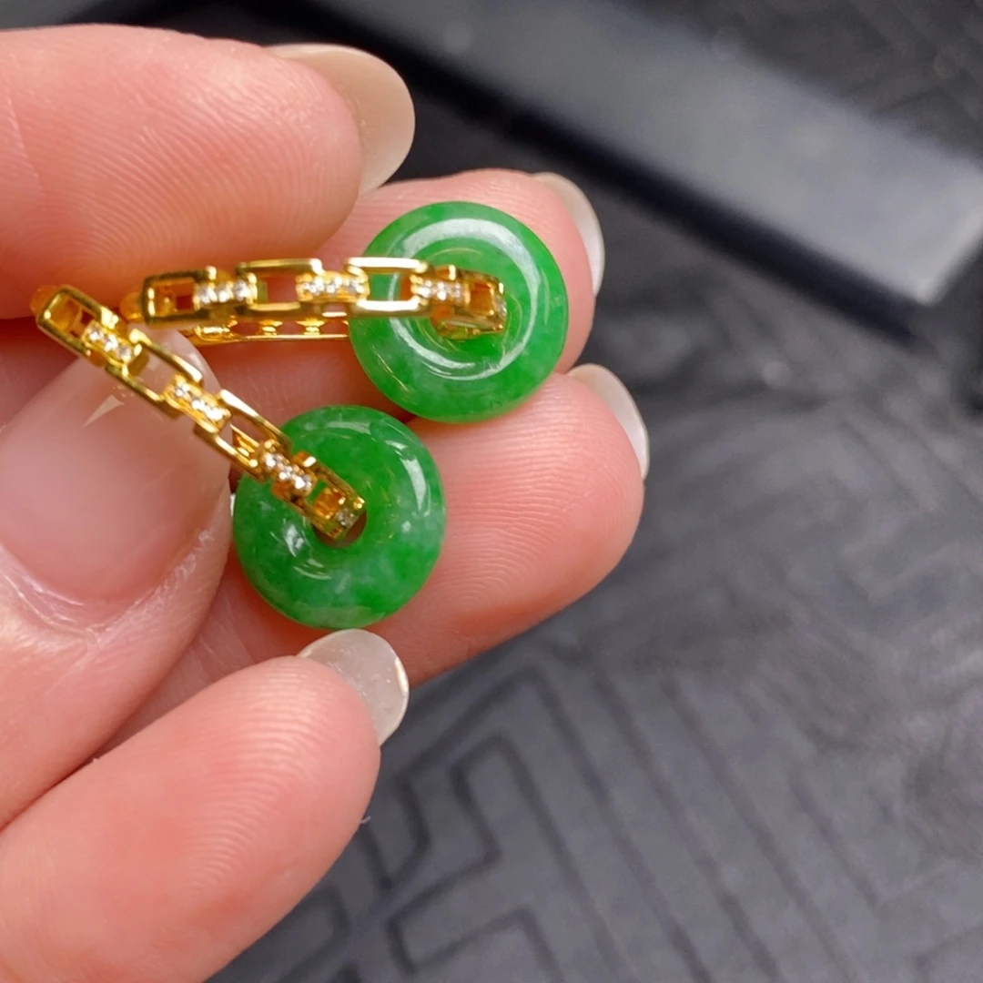 翡翠18K金镶嵌耳饰阳绿甜甜圈