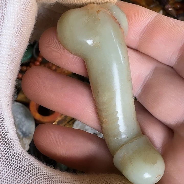 未镶嵌和田玉挂件