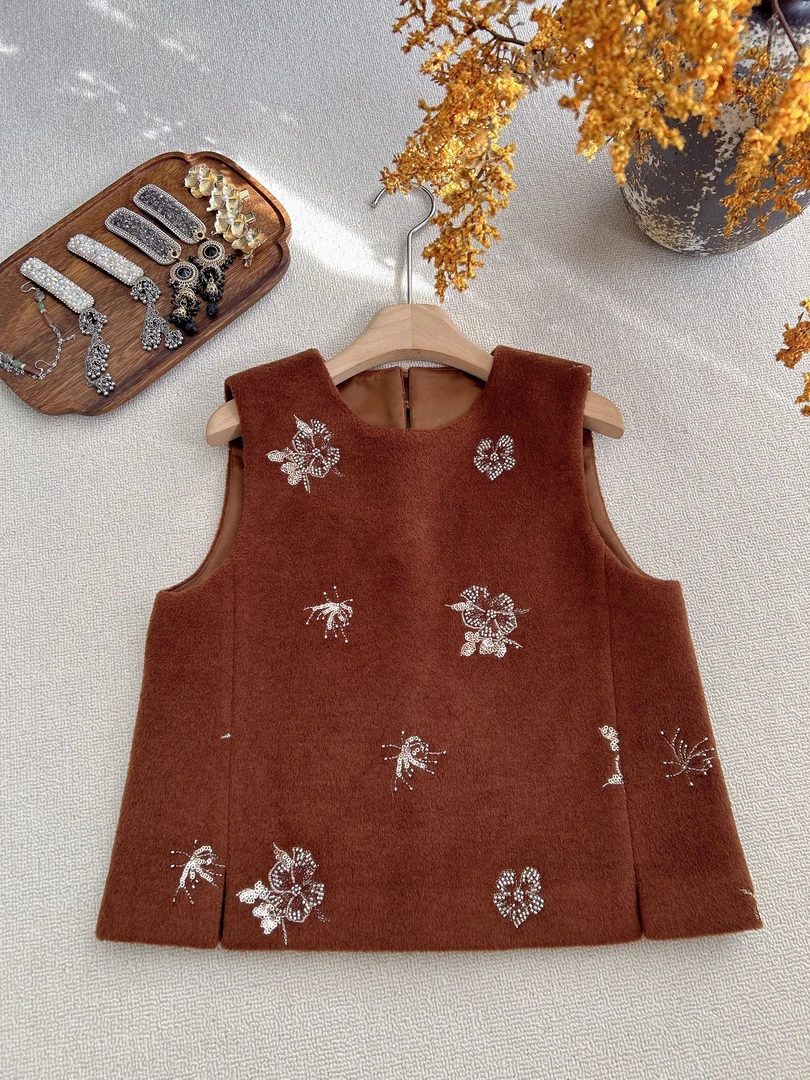 【CCM定制】亲子装上衣2025冬季新款新中式国风毛呢亮片刺绣马甲女