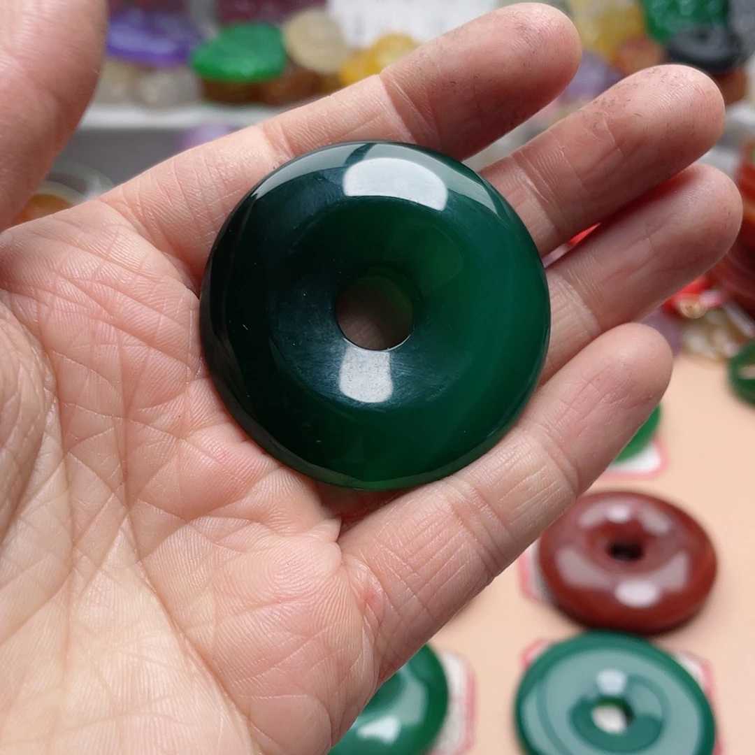 玛瑙/玉髓颈饰合金忘**?