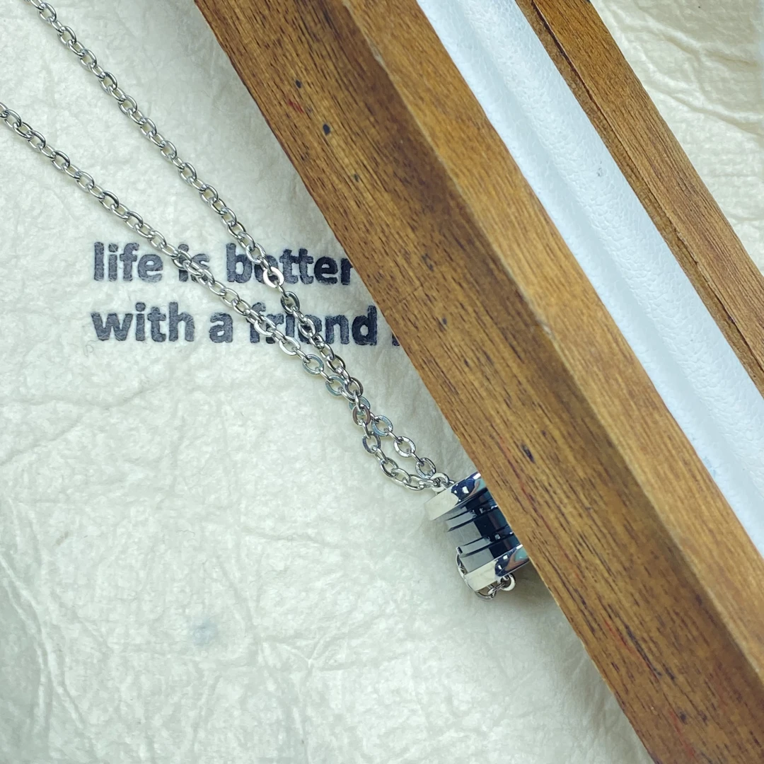 项链  项链 LB白色时尚路路通项链多样性发货44738