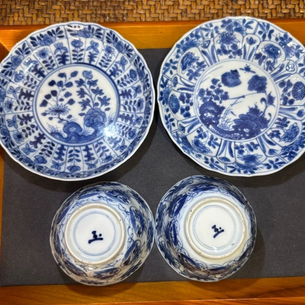 【岁龙甄选】青花花卉纹杯碟玉字款