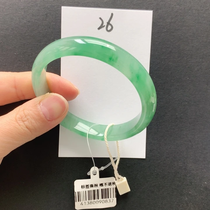 石英质玉（非洲翠）未镶嵌手镯