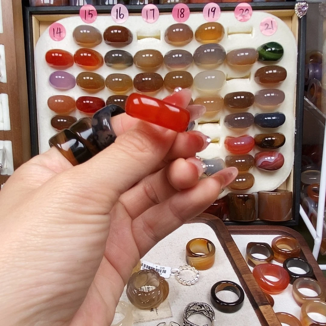 ℋ***࿐玛瑙/玉髓未镶嵌戒指