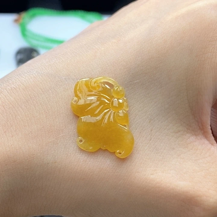 吊坠(不含链)未镶嵌翡翠蝴蝶