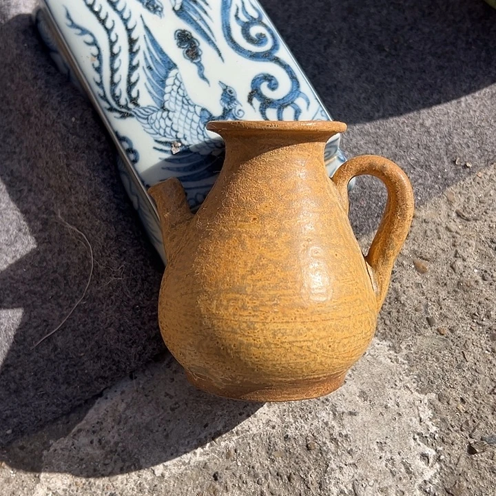 全品相青瓷苯壶一个