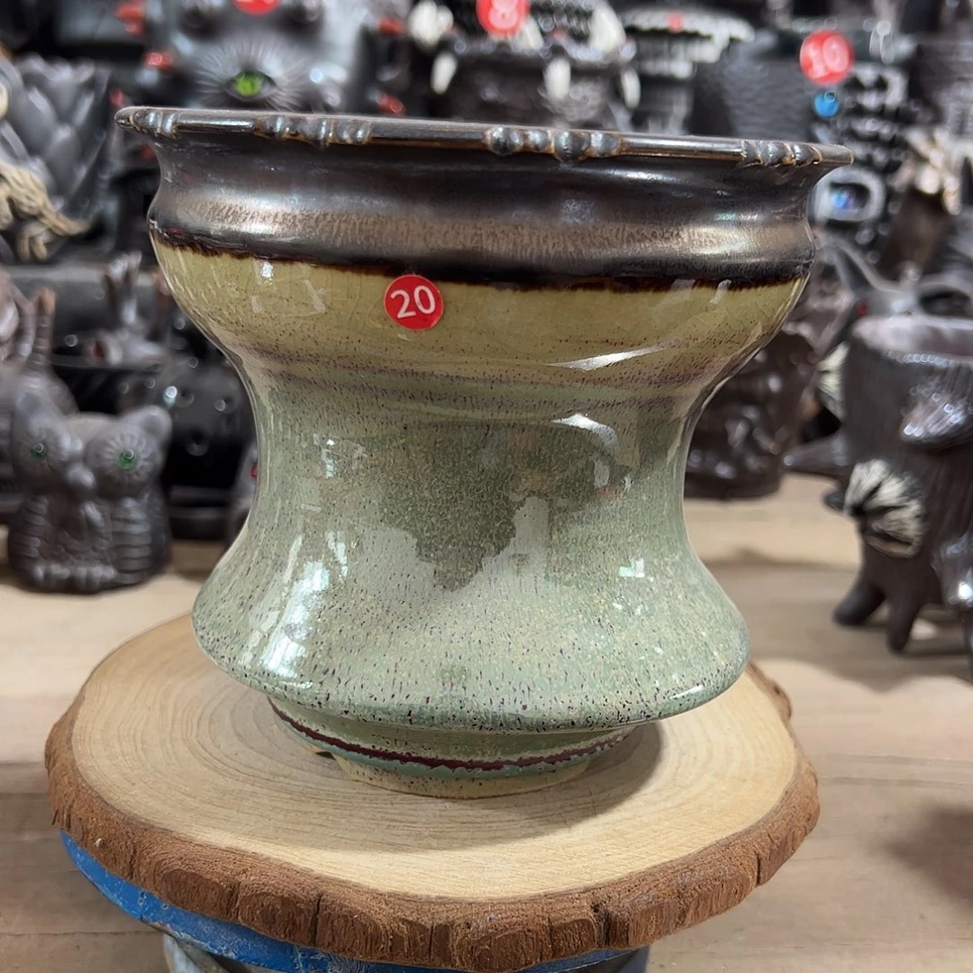 20号，有手工制作痕迹，内口12.5外高13.5