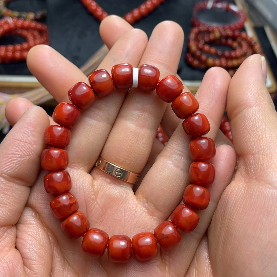 未镶嵌手串南红玛瑙?