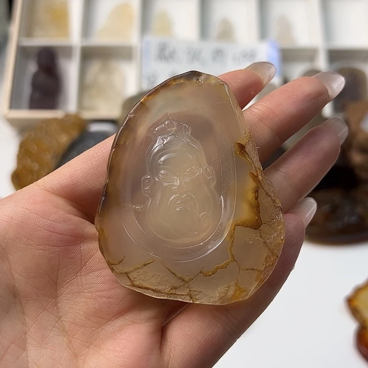 玛瑙/玉髓颈饰合金