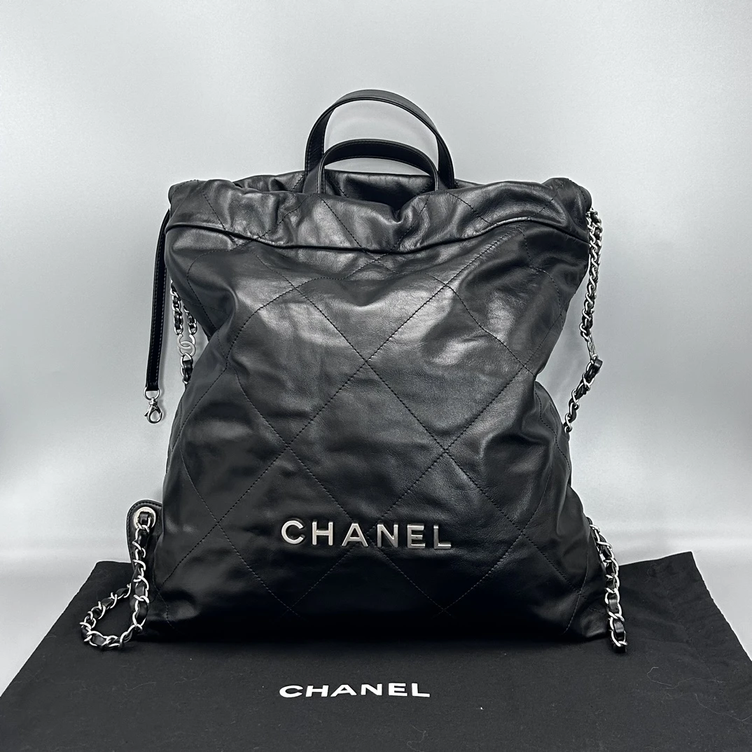 99新 Chanel/香奈儿 黑银22bag小号双肩包 22851
