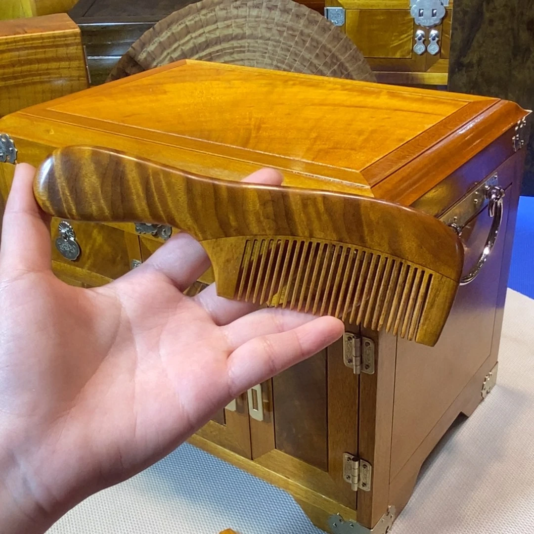 金丝楠金丝楠梳子