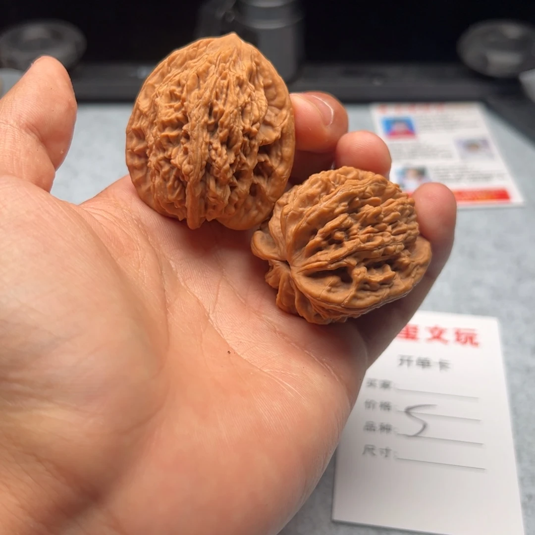 阿***董文玩核桃吊坠哈哈哈哈哈哈哈哈哈