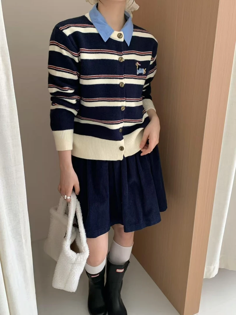 2025新款韩版圆领单排扣小狗刺绣条纹针织洋气开衫毛衣外套女