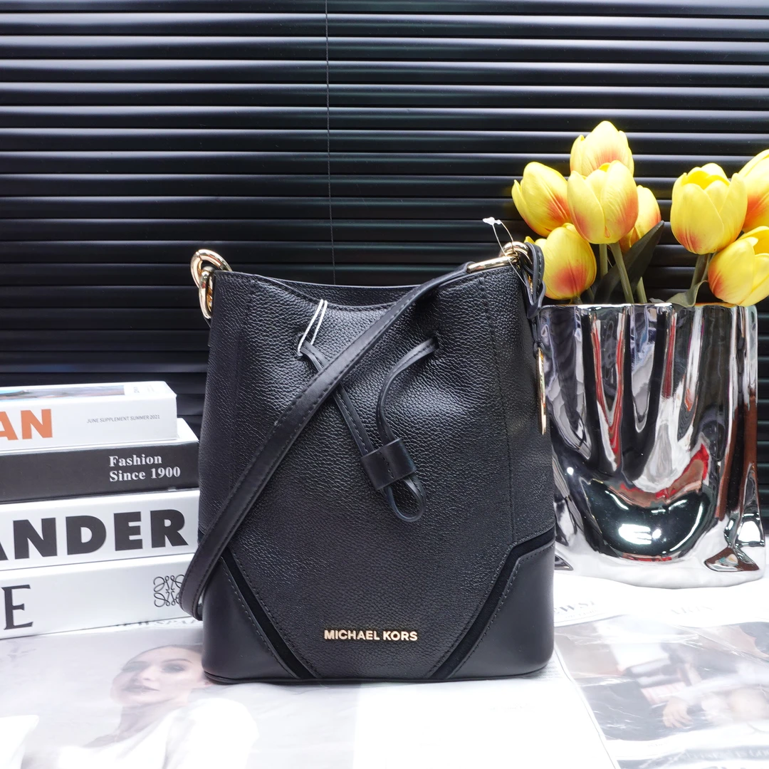 95新 MICHAEL KORS/迈克高仕 单肩包/T10311753