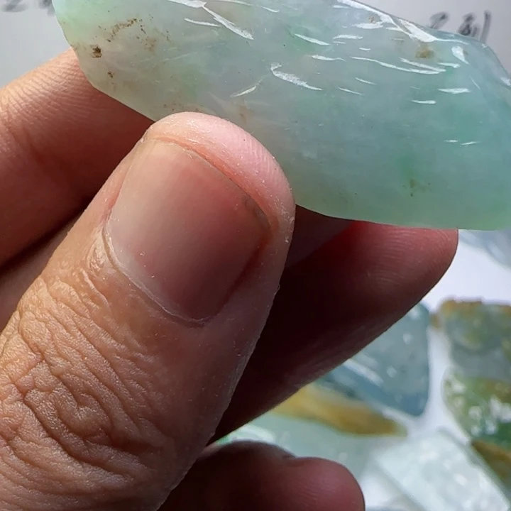 定制翡翠未镶嵌不包工