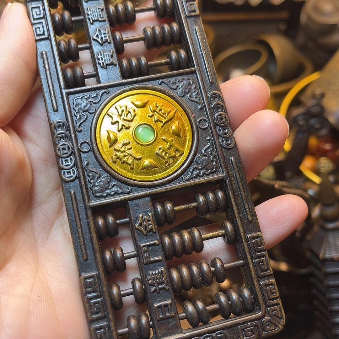 精美铜器工艺品等