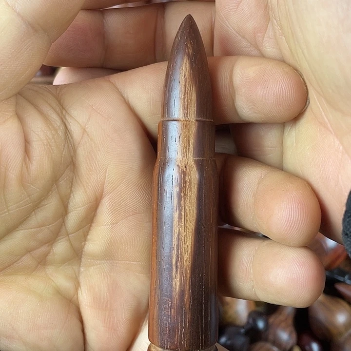 微凹黄檀（南美大红酸枝）