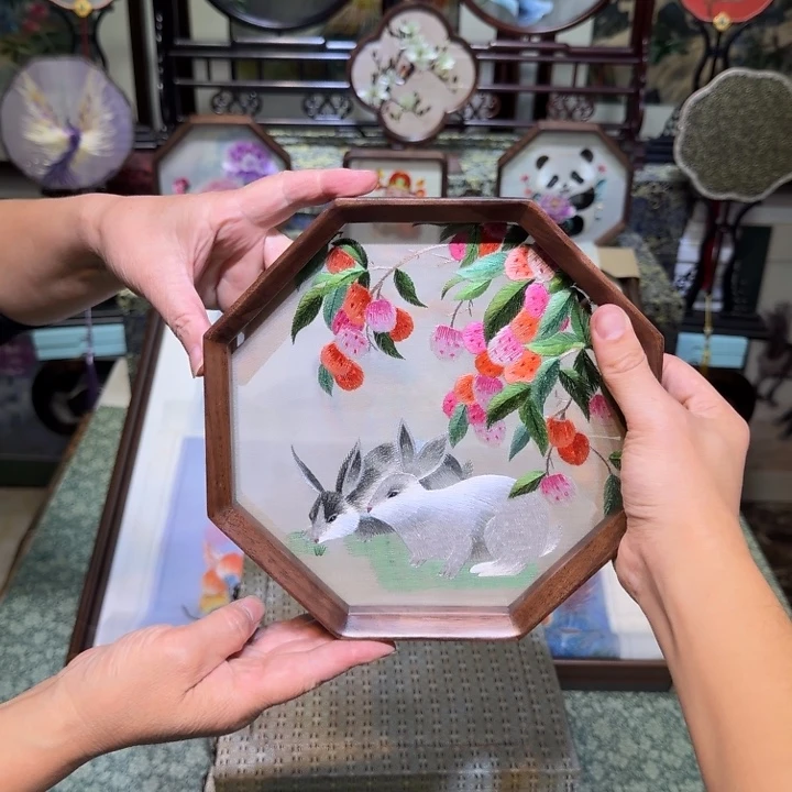 刺绣手工苏绣工艺制作技艺精湛