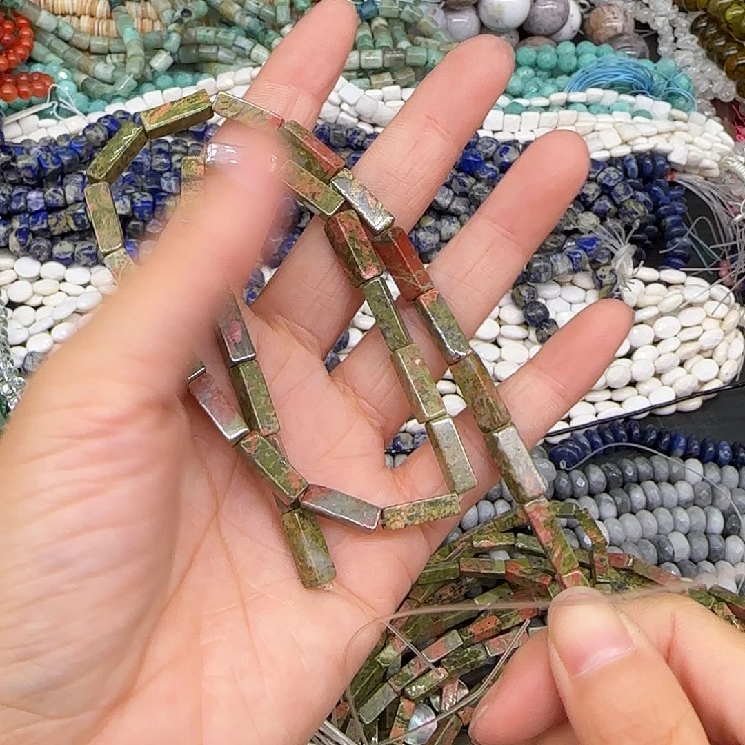 玛瑙/玉髓合金珠宝半成品花绿宝4-13mm一条方管