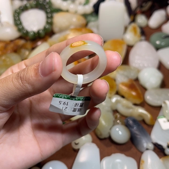 和田玉手链未镶嵌小****】