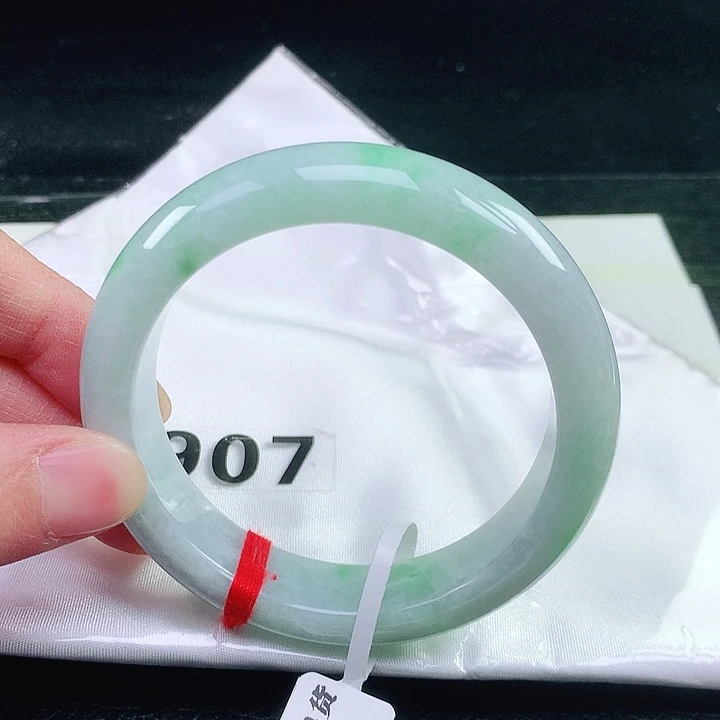 未镶嵌手镯翡翠907