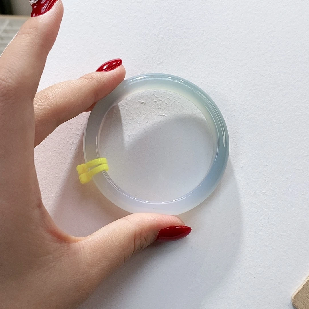 手镯玛瑙/玉髓未镶嵌54