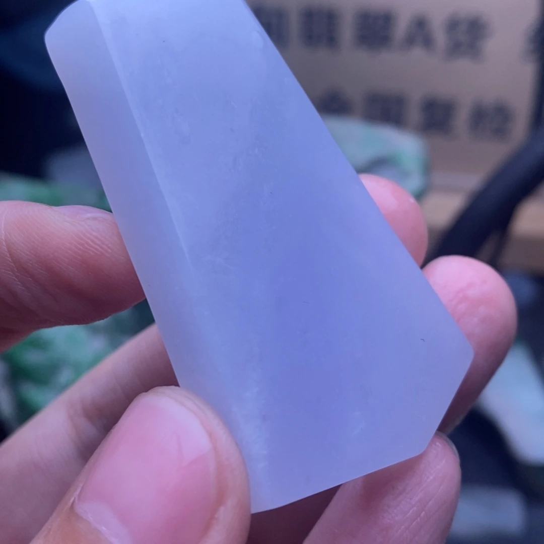 定制翡翠未镶嵌