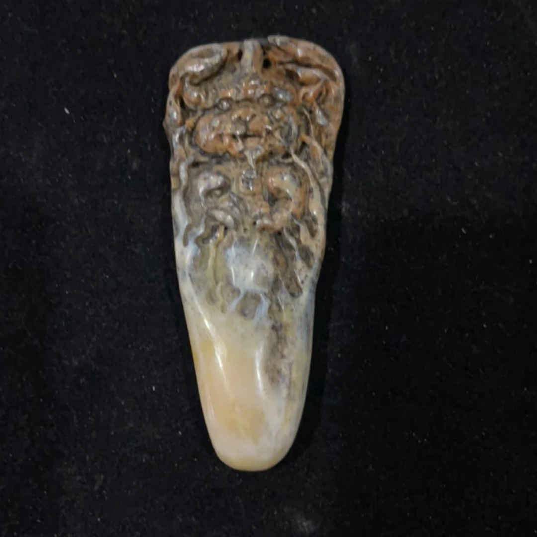 猛犸约38.2克雕刻件ZS164