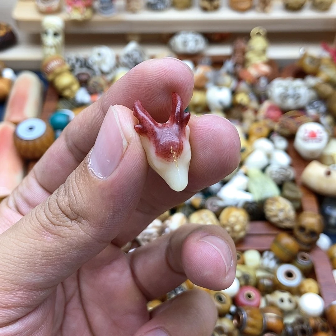 其他驼骨透****明配饰搭配