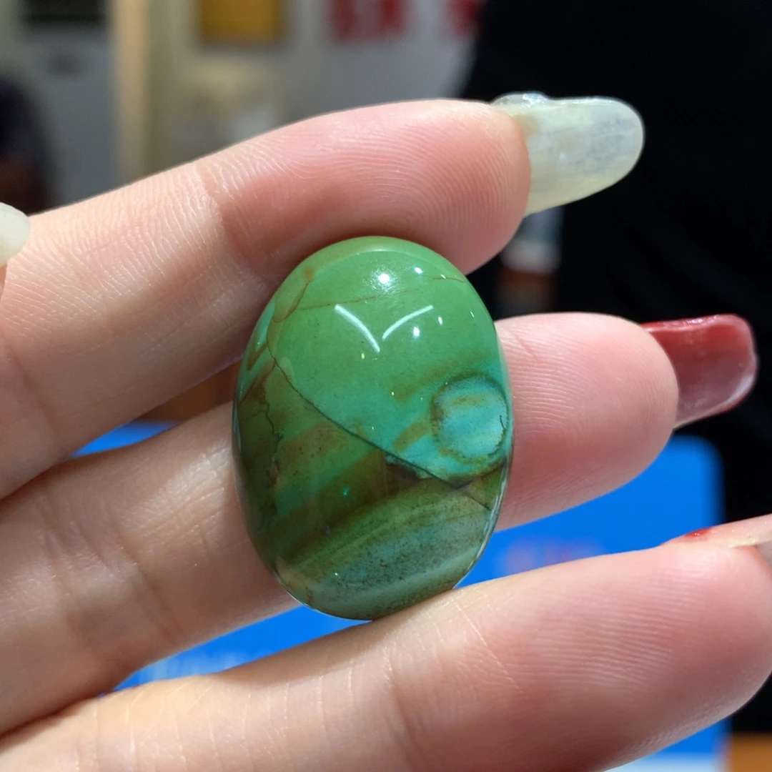 绿松石吊坠未镶嵌