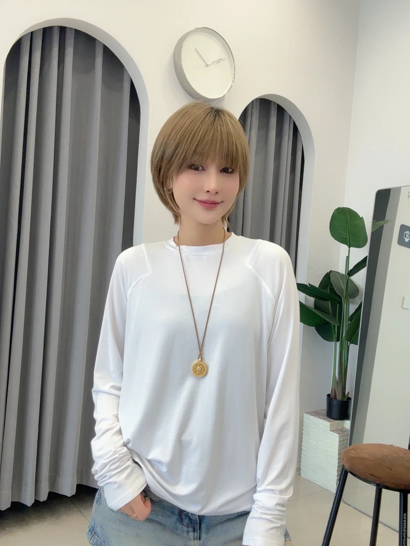 BLTT纯色净修身打底T恤7311