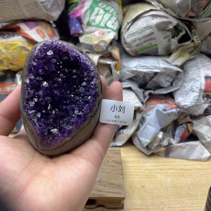 未镶嵌大型摆件（非配饰）水晶