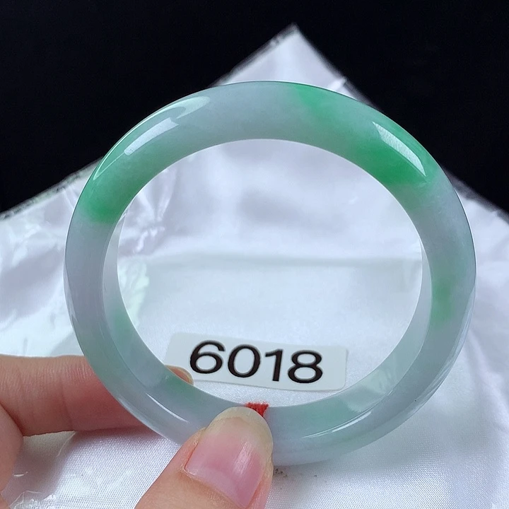 未镶嵌手镯翡翠55圈