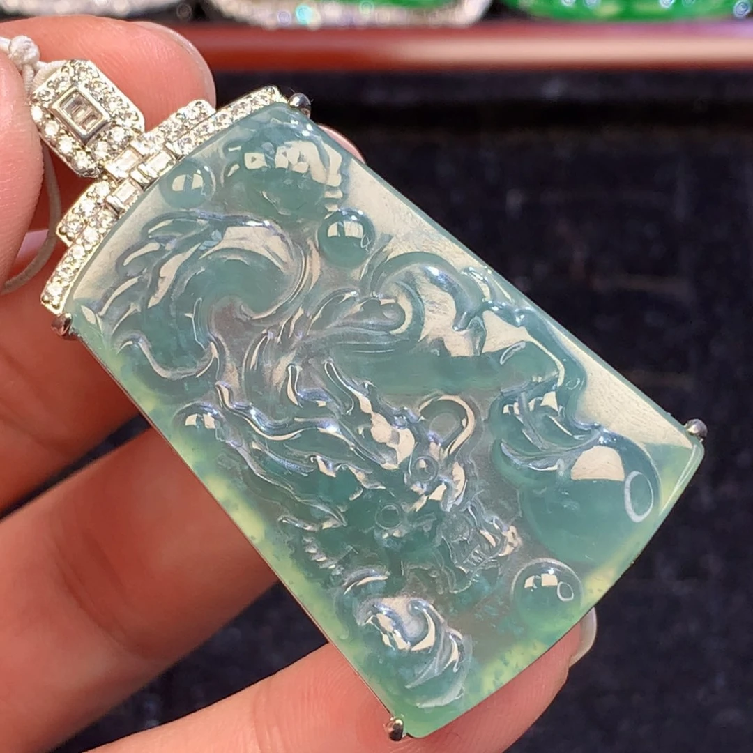 【闪购商品】翡翠未镶嵌颈饰翡翠