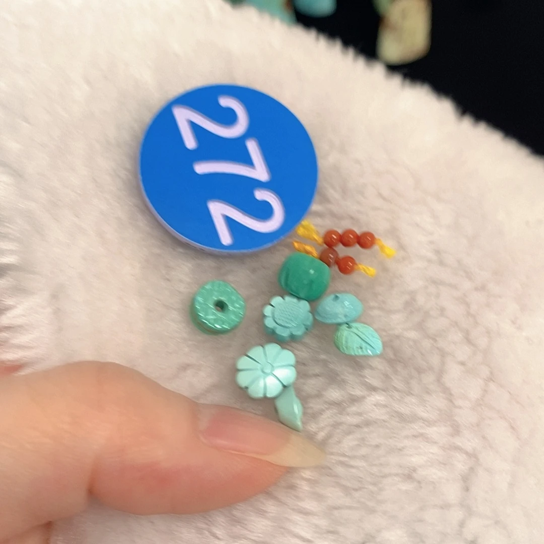 南红玛瑙未镶嵌珠宝奇石