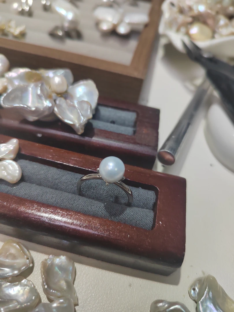 钛钢锆石耳饰 女简约大气个性设计时尚气质