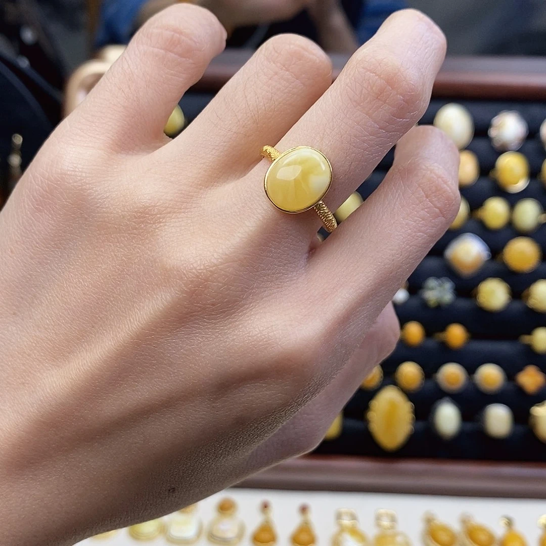 舒***化琥珀未镶嵌裸石成品