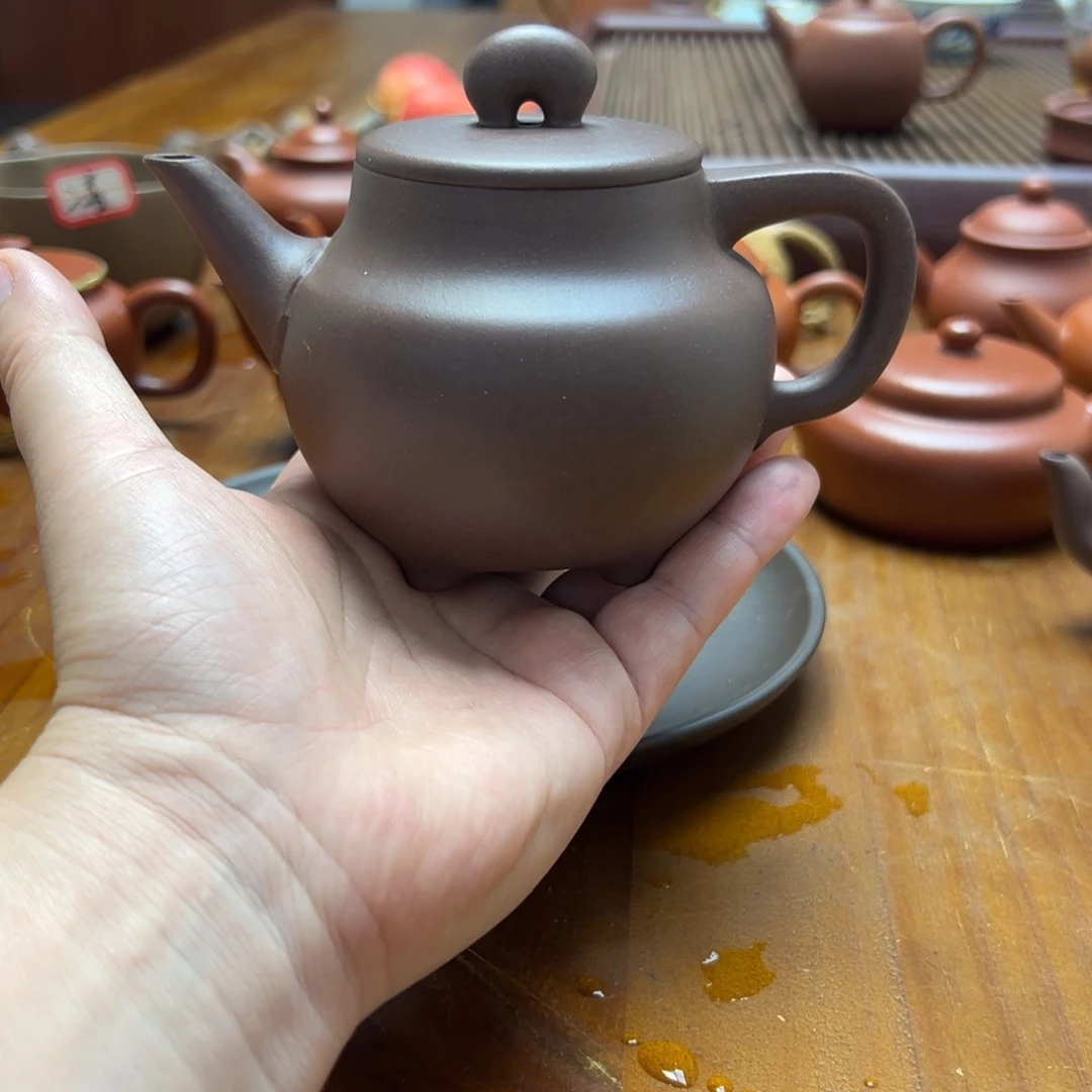 茶壶紫砂容量230毫升左右