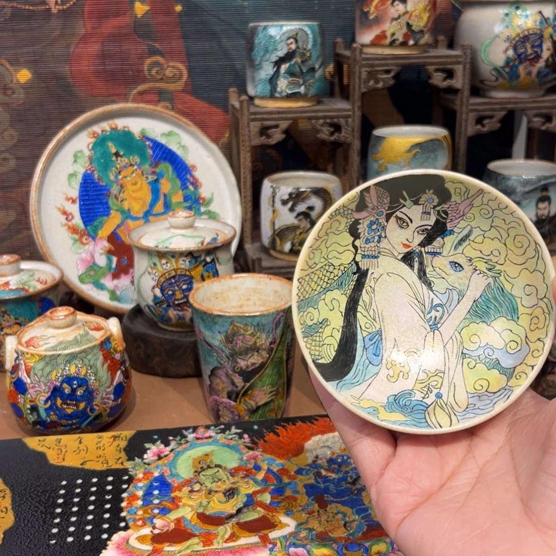 手工手绘龙女杯杯