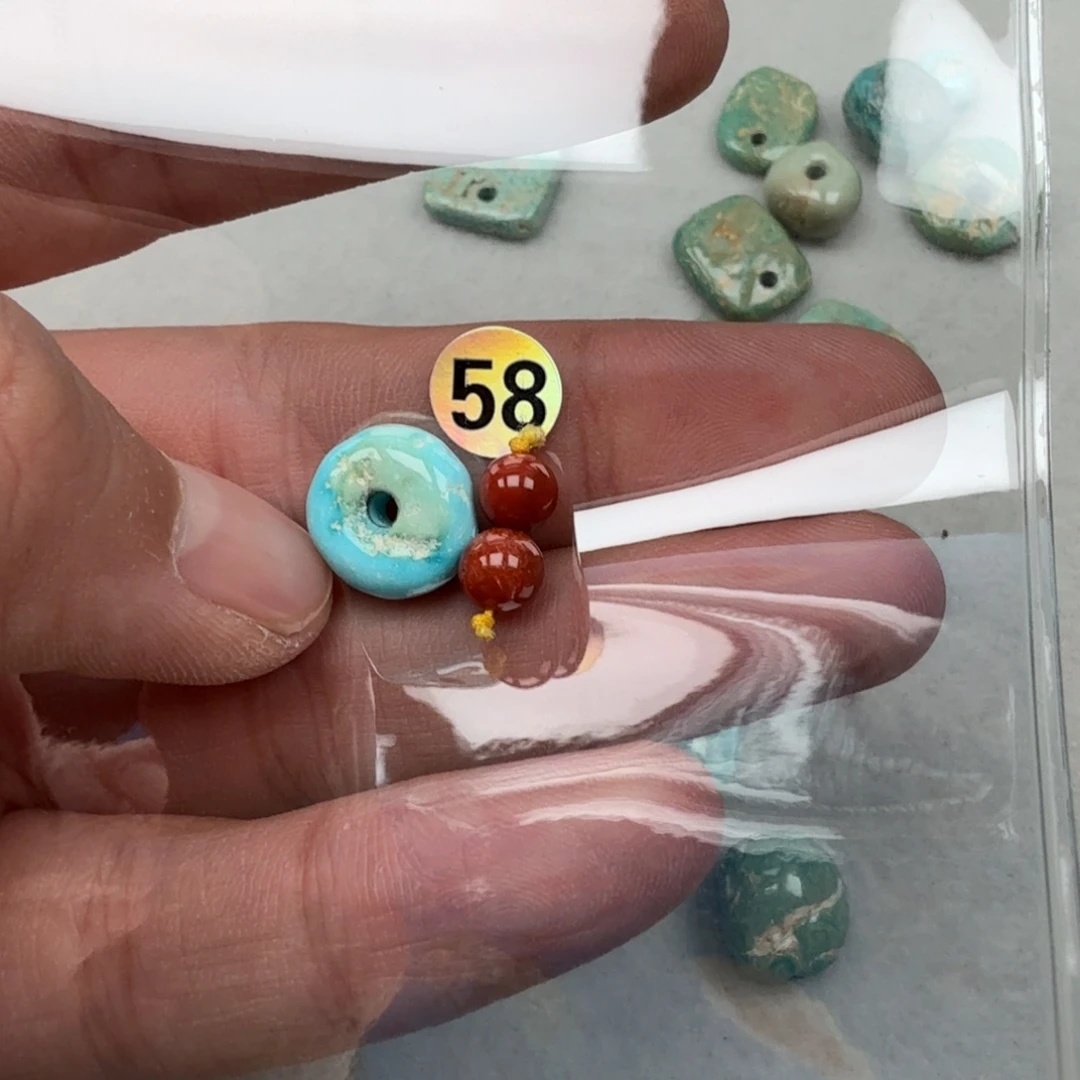 南红玛瑙未镶嵌珠宝奇石