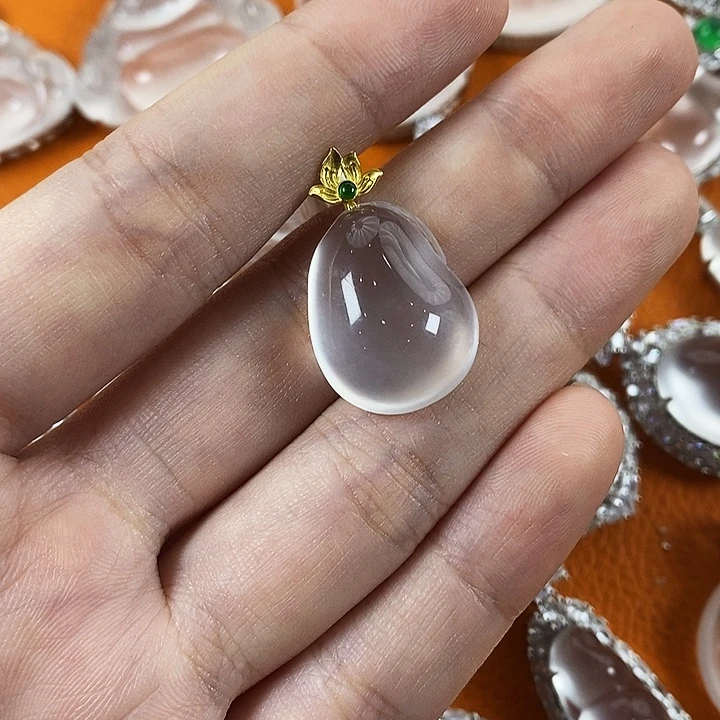 石英质玉银S925镀金镶嵌颈饰