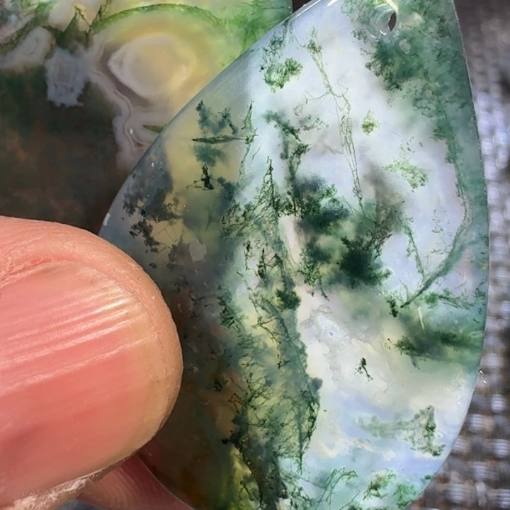 艳***休玛瑙/玉髓未镶嵌颈饰