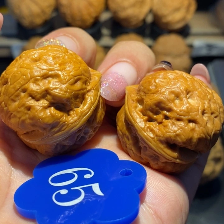 核桃玉兔金蟾尺寸34