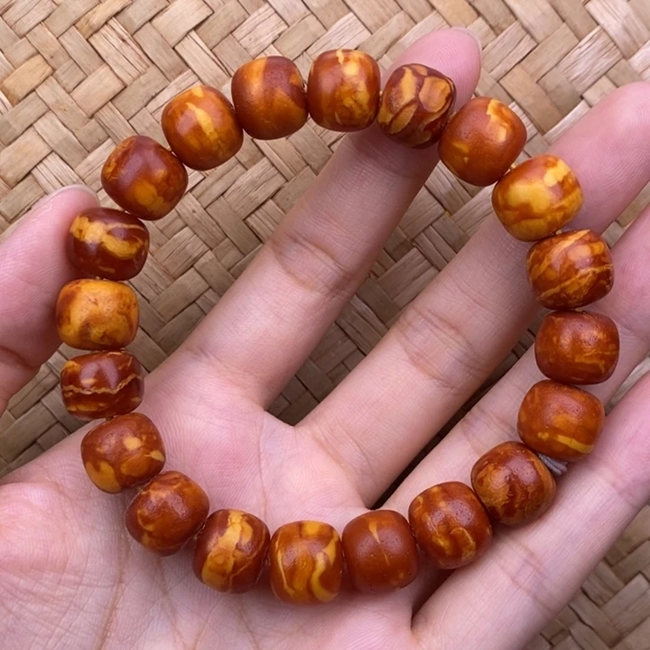 琥珀未镶嵌裸石蜜蜡M