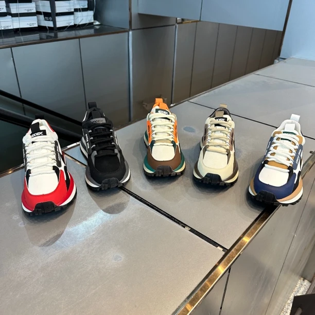 韩版潮流男鞋款2025高颜值时尚百搭厚底增高软底阿甘鞋男士休闲鞋