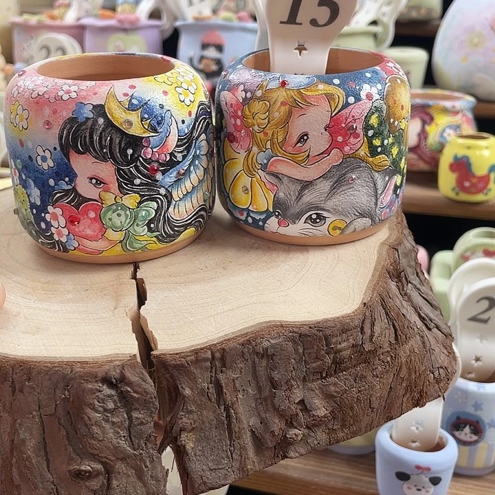 15….手工手绘花盆