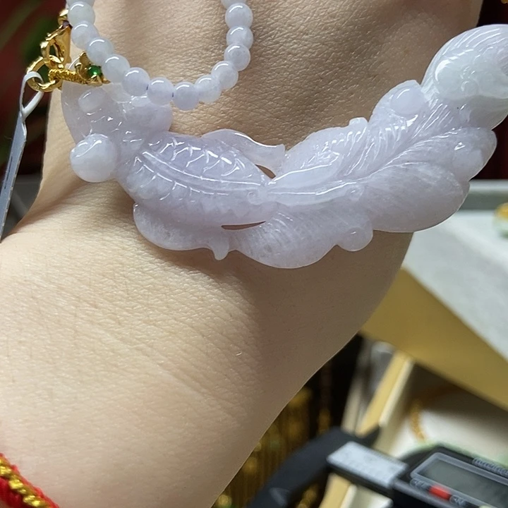 翡翠未镶嵌颈饰吊坠