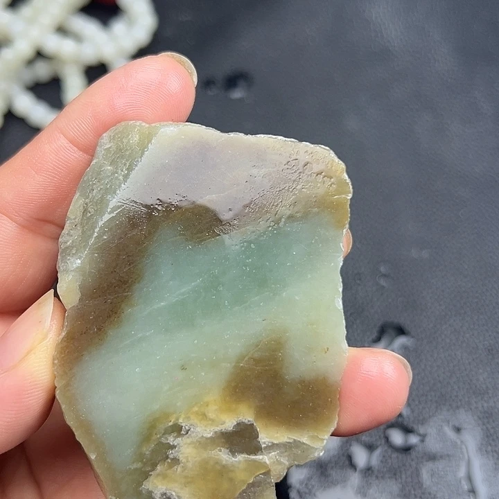 和田玉（糖玉）未镶嵌手镯