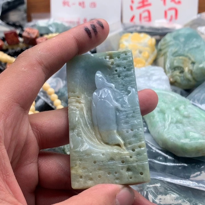 翡翠未镶嵌颈饰保真天然a翡翠